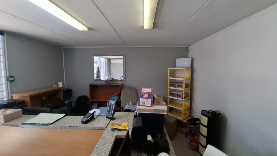 To Let commercial Property for Rent in Brackenfell Central Western Cape